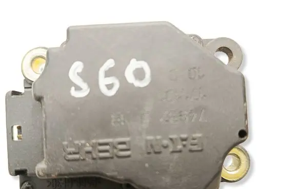 Volvo S60 Air flap motor/actuator 74932D 171101