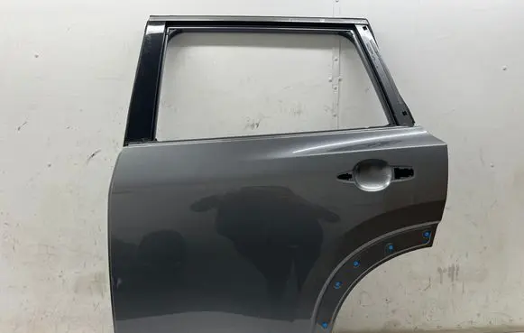 Nissan X-Trail T33 Rear door