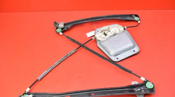 Volkswagen Jetta V Front door window regulator with motor 1K5837462B