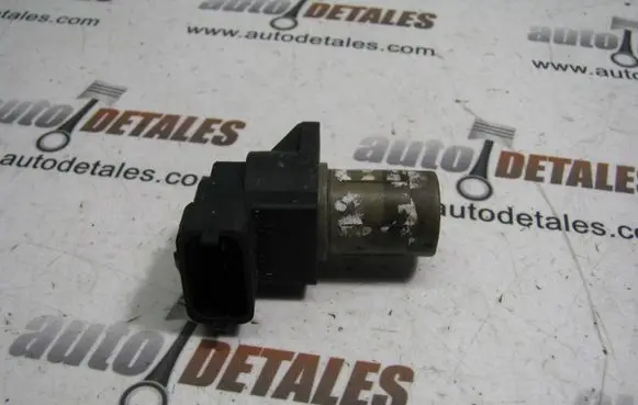 Mercedes-Benz E W210 Camshaft position sensor A0031539728