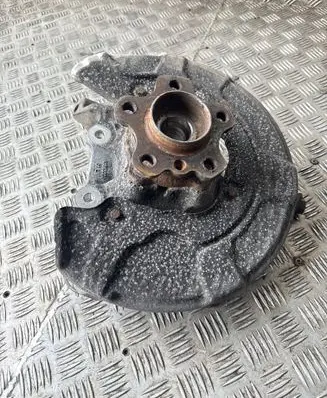 BMW 5 G30 G31 G38 Rear wheel hub spindle/knuckle 6866333