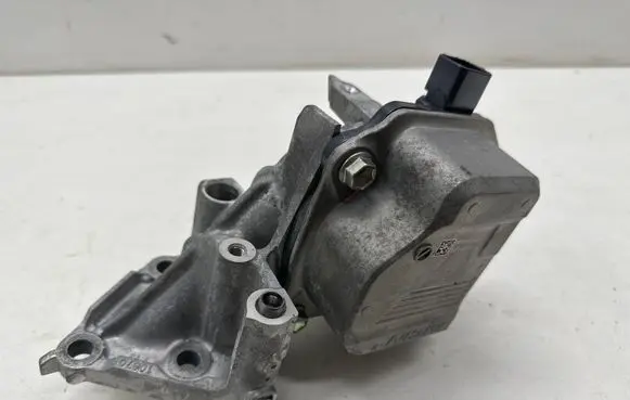 Toyota RAV 4 (XA50) Water pump 22F1621023