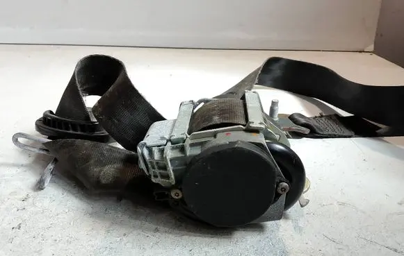 Peugeot 407 Front seatbelt 123663