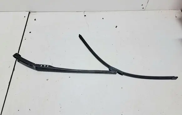 Honda Civic Front wiper blade arm