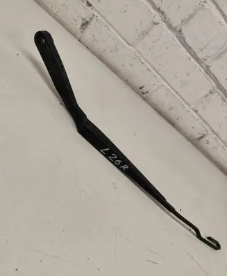Volkswagen Polo III 6N 6N2 6NF Front wiper blade arm 601955409