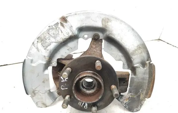 Volvo C70 Front wheel hub spindle knuckle