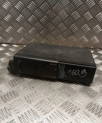 Land Rover Freelander CD/DVD changer 902231026501