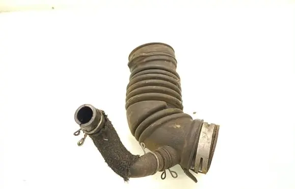 Toyota Avensis T270 Turbo air intake inlet pipe/hose 178810R020
