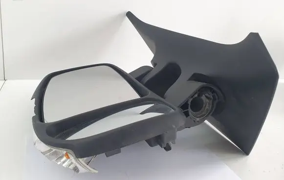 Opel Movano B Front door electric wing mirror 963020131R