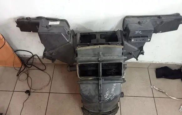Nissan Quest Interior heater climate box assembly 271105Z000