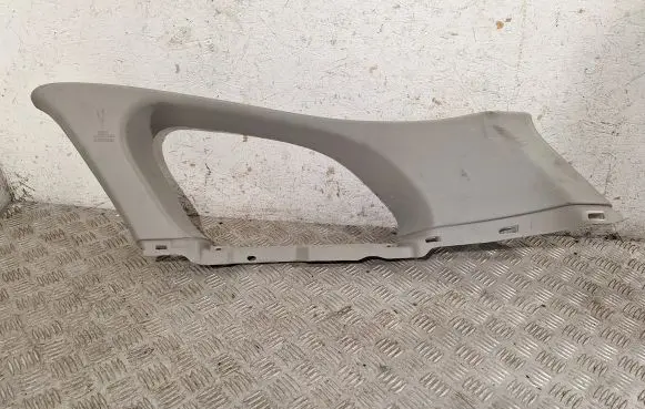Toyota Avensis T270 (D)pillar trim (top) 6247105140B4 6247105140