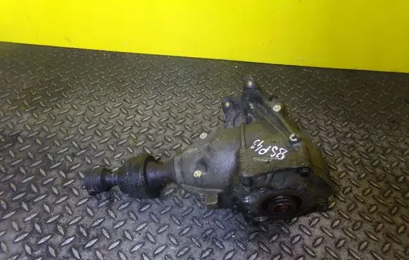 Volvo XC70 Gearbox transfer box case DWXJA 7527113700