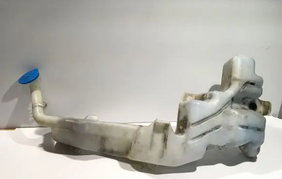 Honda CR-V Windshield washer fluid reservoir/tank HLC22034 E11015102