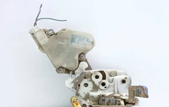 Nissan Terrano Tailgate/trunk/boot lock/catch/latch 8055301U61 89A520