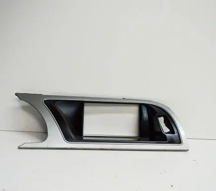 Audi A5 8T 8F Radio/GPS head unit trim 8T1857186