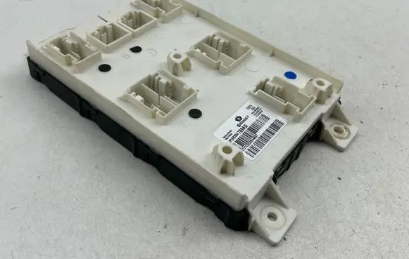 Dodge Durango III Comfort/convenience module 68354769AD 60354770AD 1C052854807
