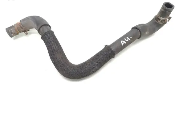 Toyota Auris 150 Engine coolant pipe/hose
