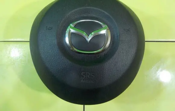 Mazda 6 Steering wheel airbag TG11A02001 17AB192
