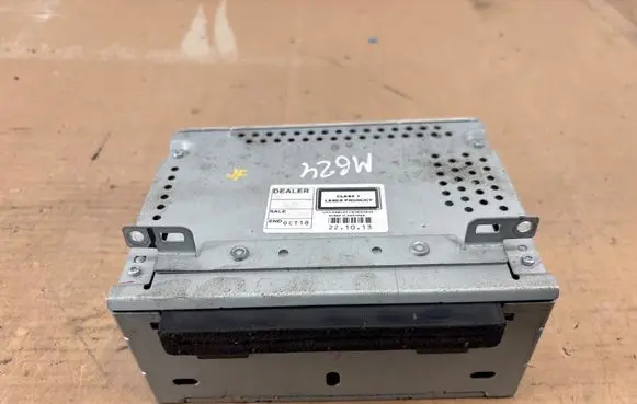 Ford Transit Radio/CD/DVD/GPS head unit 10R035513 Z008202 A12710674