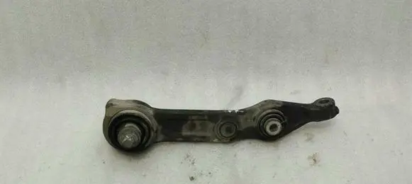 Mercedes-Benz E AMG W211 Front control arm A2113308207
