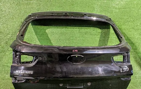 Hyundai i30 Truck tailgate 