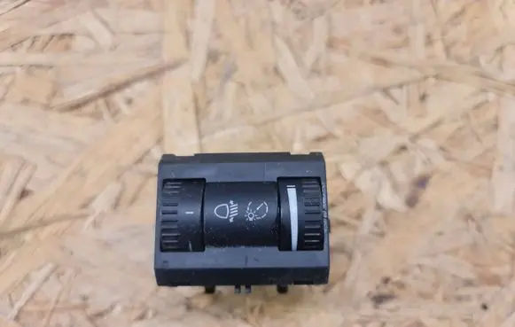 Skoda Octavia Mk2 (1Z) Headlight level height control switch 1Z0941333 PA6GF30