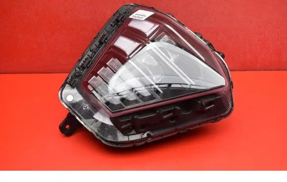 Hyundai Kona I Headlight/headlamp 92102BE100