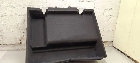 Trunk/boot floor carpet liner