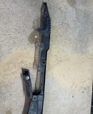 Volvo S90, V90 Fender end trim 31688630 31688630RH