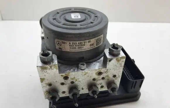 Mercedes-Benz GLC C253 ABS Pump A2539011400 10091515673 28515654113