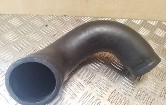 Toyota RAV 4 (XA20) Intercooler hose/pipe