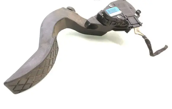 Audi A4 S4 B6 8E 8H Accelerator throttle pedal 8E1723523 6PV00837600