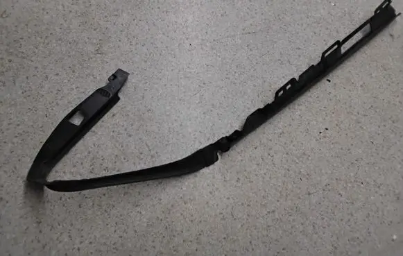 Under headlight/headlamp trim
