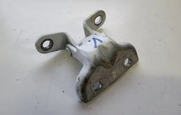 KIA Sportage Rear door upper hinge