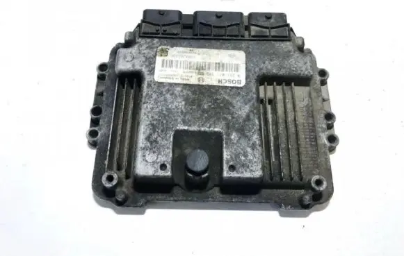 Nissan Primera Engine control unit/module 028101138s 030219