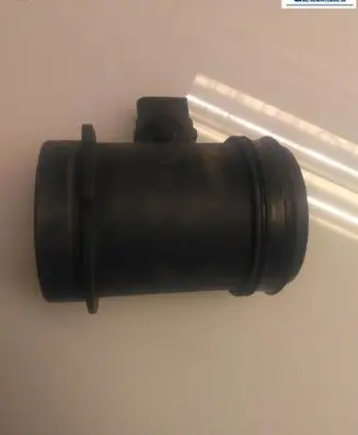 BMW 6 E63 E64 Mass air flow meter 13627566988 7524136-01 0280218135