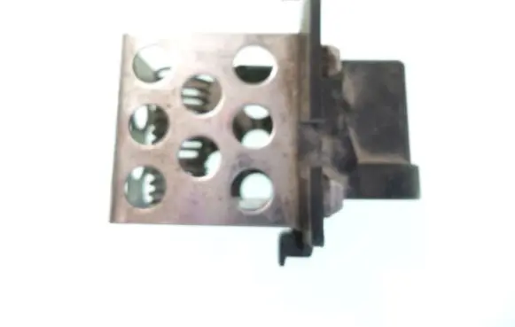 Nissan Micra Coolant fan relay 8200045082