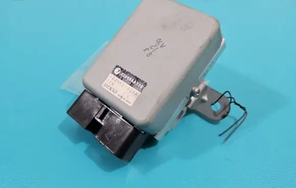 Subaru Tribeca Central body control module 22648AA110 IMPRK1399789