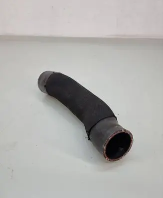 Audi SQ7 Intercooler hose/pipe 4M0145980