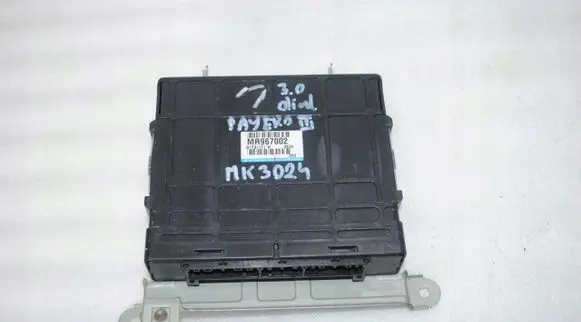 Mitsubishi Pajero Gearbox control unit/module MR967002