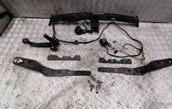 Ford Focus Tow bar set 