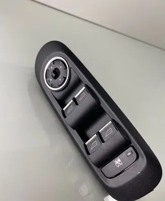 Ford Mondeo MK IV Electric window control switch 7S7T14A132AB A0708770484