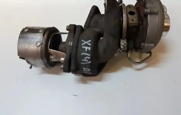 Jaguar XF Turbo AX2Q6K682BE