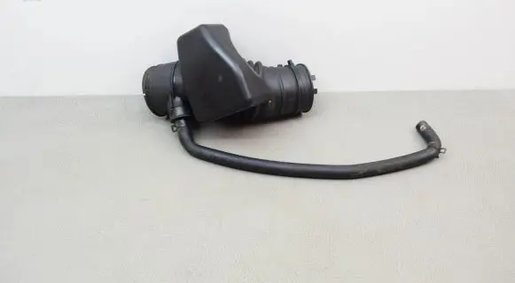 Intake resonator