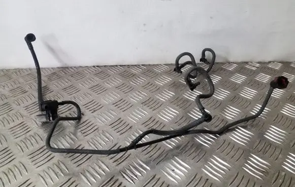Opel Vivaro Fuel return line/hose 