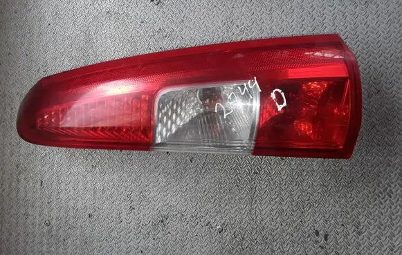 Volvo V70 Rear/tail lights 160986