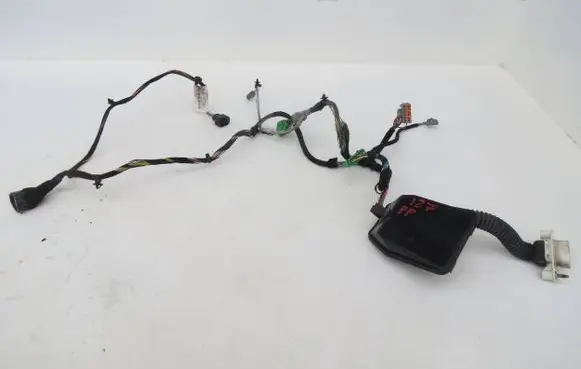 Volvo XC90 Front door wiring loom 30762160