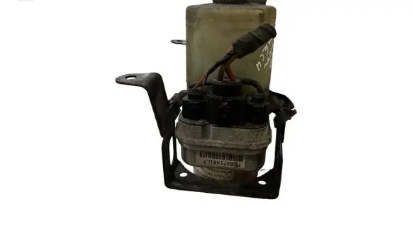 Skoda Fabia Mk2 (5J) Power steering pump 6Q0423156AB
