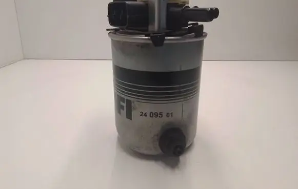 Nissan Qashqai Fuel filter housing 2409501