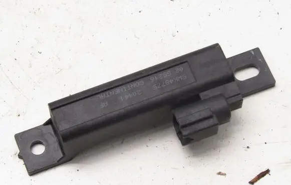 Nissan Juke II F16 Aerial antenna amplifier 4080806900